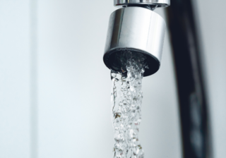 Waterzuivering met een actief koolfilter